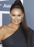 Tia Carrere