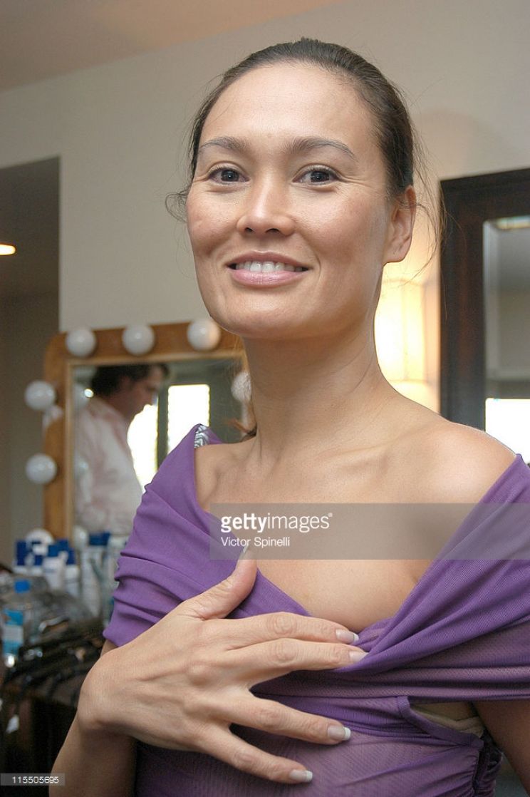 Tia Carrere