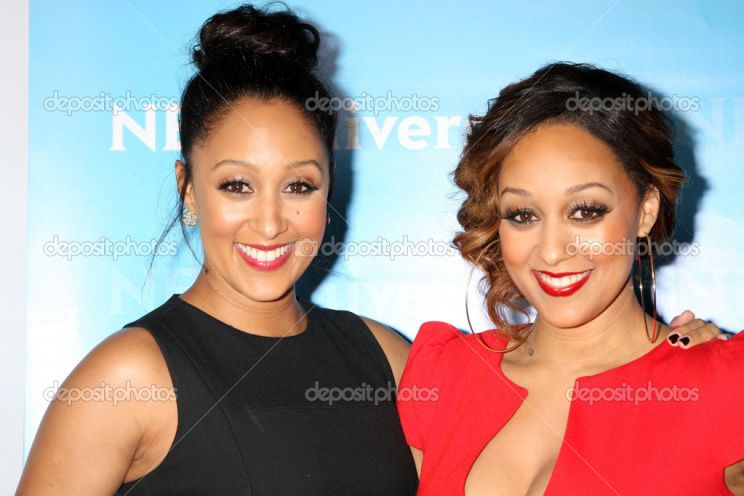 Tia Mowry-Hardrict