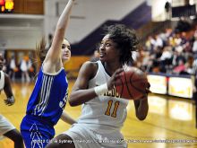 Tia Nicholson