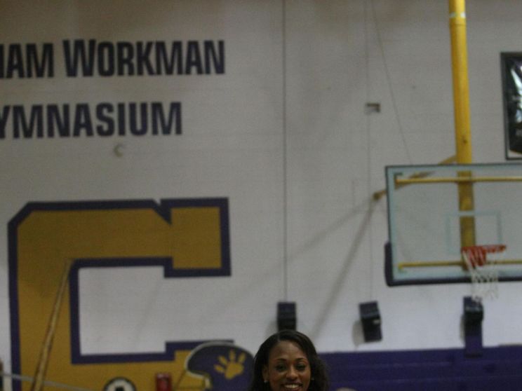 Tia Nicholson
