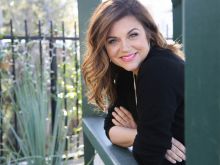 Tiffani Thiessen #46201 picture (Landscape Medium)