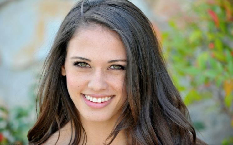 Tiffany Thompson