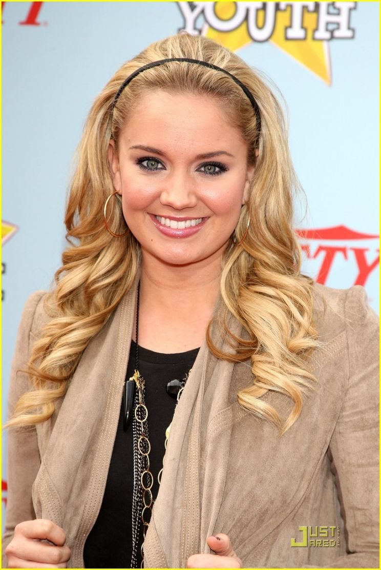 Tiffany Thornton