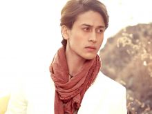 Tiger Shroff photo