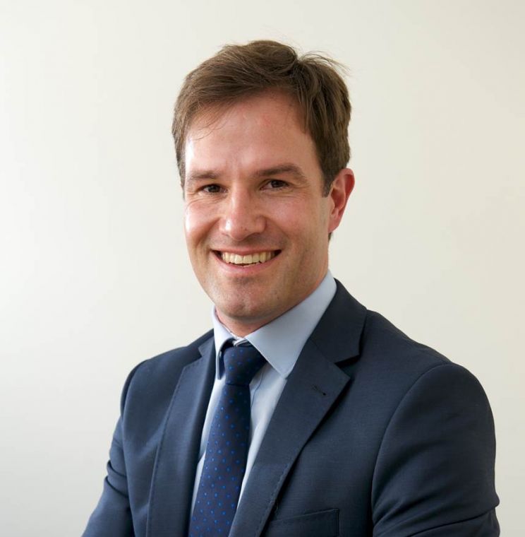 Tim Connolly