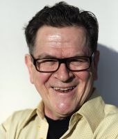 Tim Kazurinsky