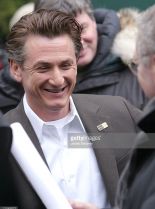 Tim Robbins #71810 picture (Portrait Medium)