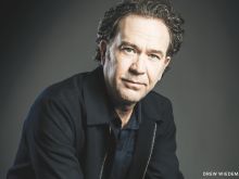 Timothy Hutton