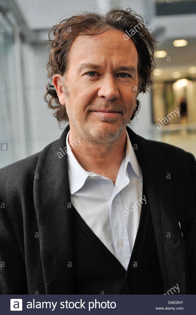 Timothy Hutton