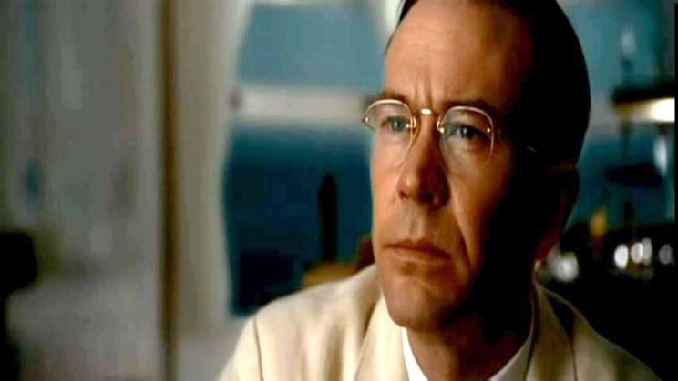 Timothy Hutton