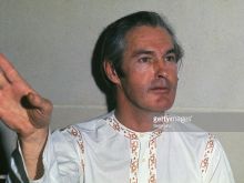 Timothy Leary #2998992 picture (Landscape Medium)