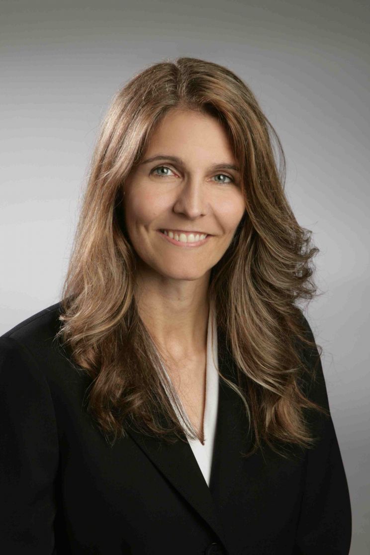 Tina Andrews