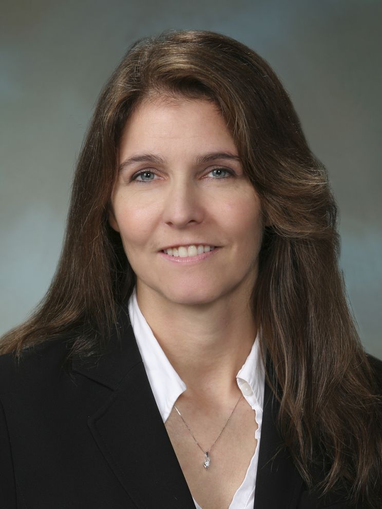 Tina Andrews