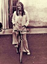 Tina Aumont