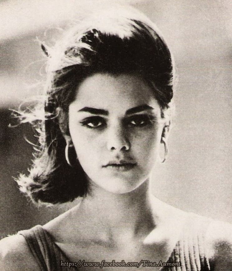 Tina Aumont