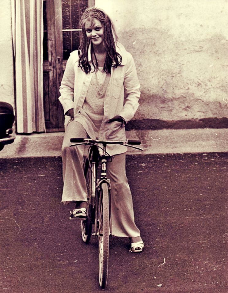 Tina Aumont