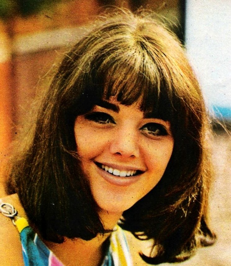Tina Aumont