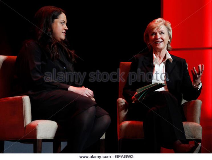 Tina Holmes
