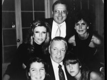 Tina Sinatra