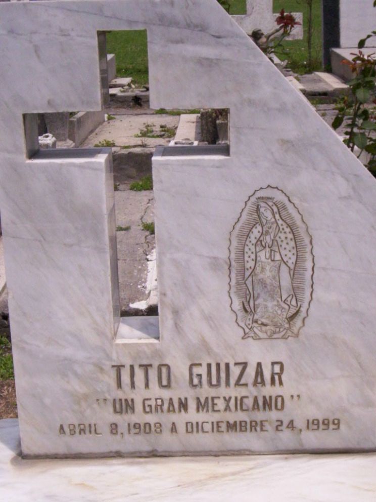 Tito Guízar