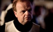 Toby Jones