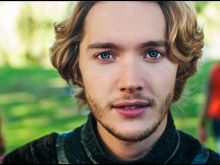 Toby Regbo