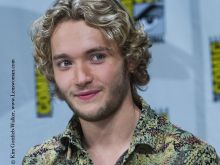 Toby Regbo