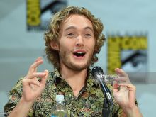 Toby Regbo