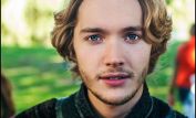 Toby Regbo