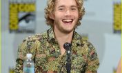 Toby Regbo