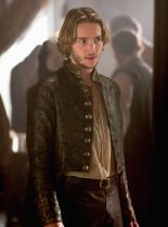 Toby Regbo