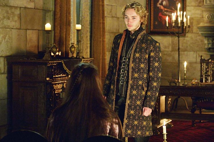 Toby Regbo