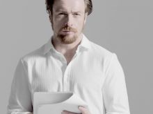 Toby Stephens