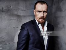 Toby Stephens