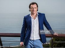 Toby Stephens