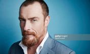 Toby Stephens