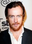 Toby Stephens