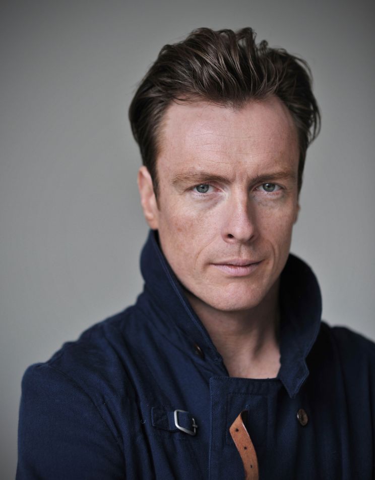 Toby Stephens