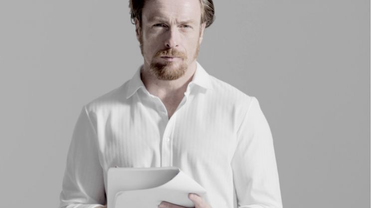 Toby Stephens