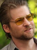 Todd Lowe