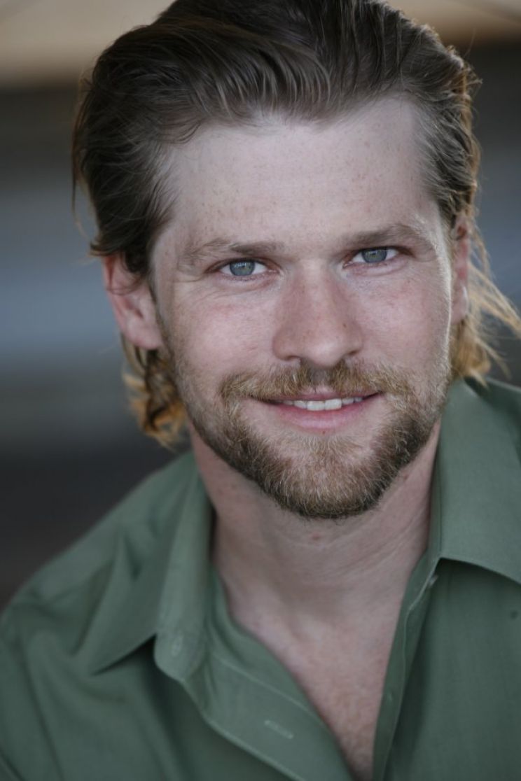 Todd Lowe