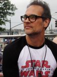 Todd Stashwick