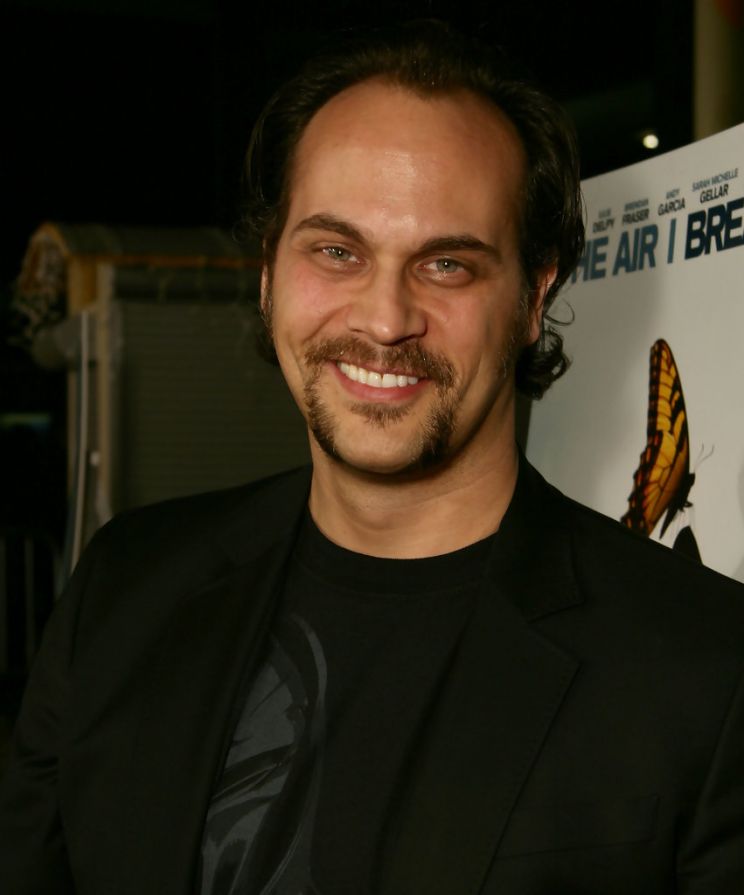 Todd Stashwick