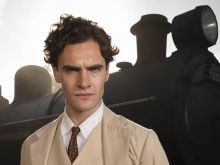 Tom Bateman