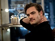 Tom Bateman