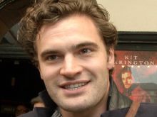 Tom Bateman