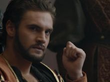 Tom Bateman