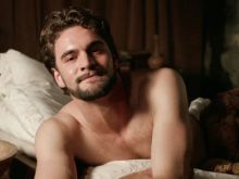 Tom Bateman