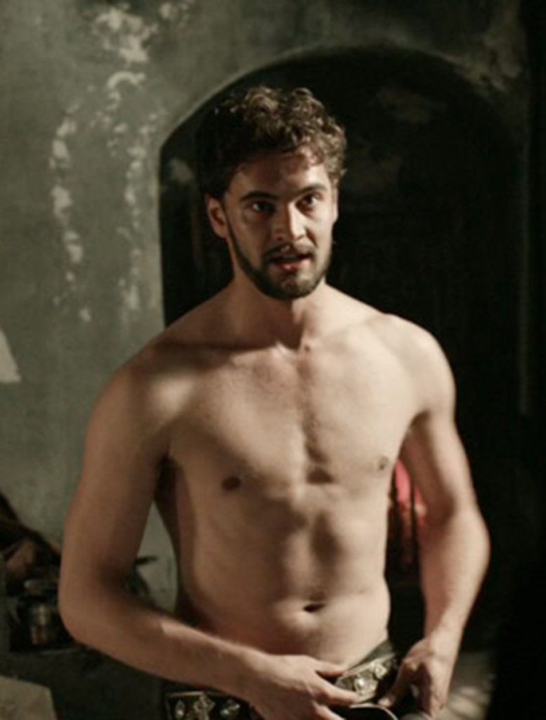 Pictures of Tom Bateman